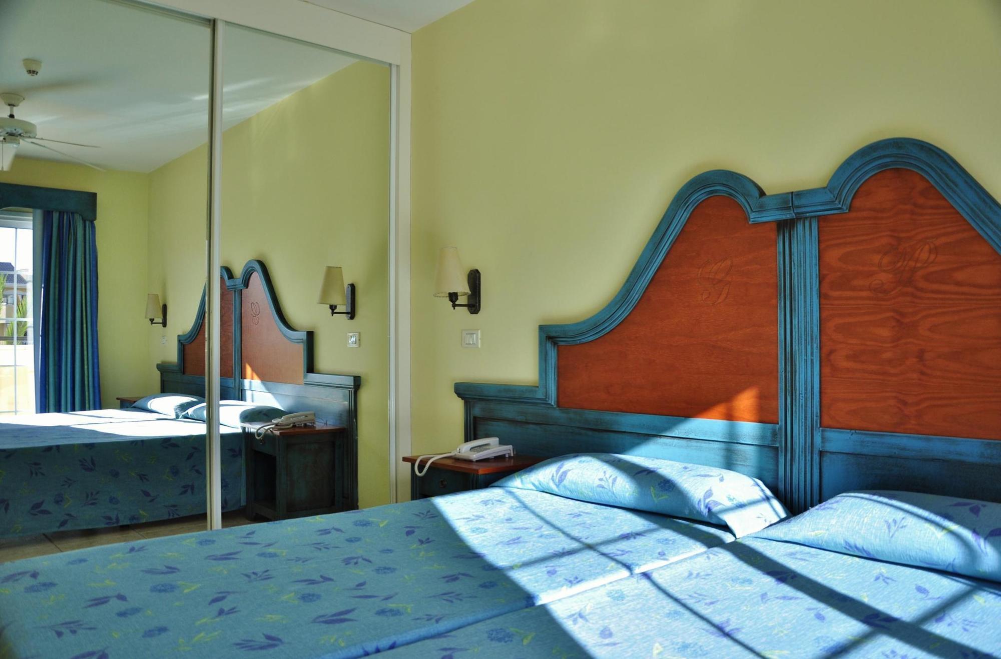 Apartamentos Granada Park Playa de las Americas  Bagian luar foto